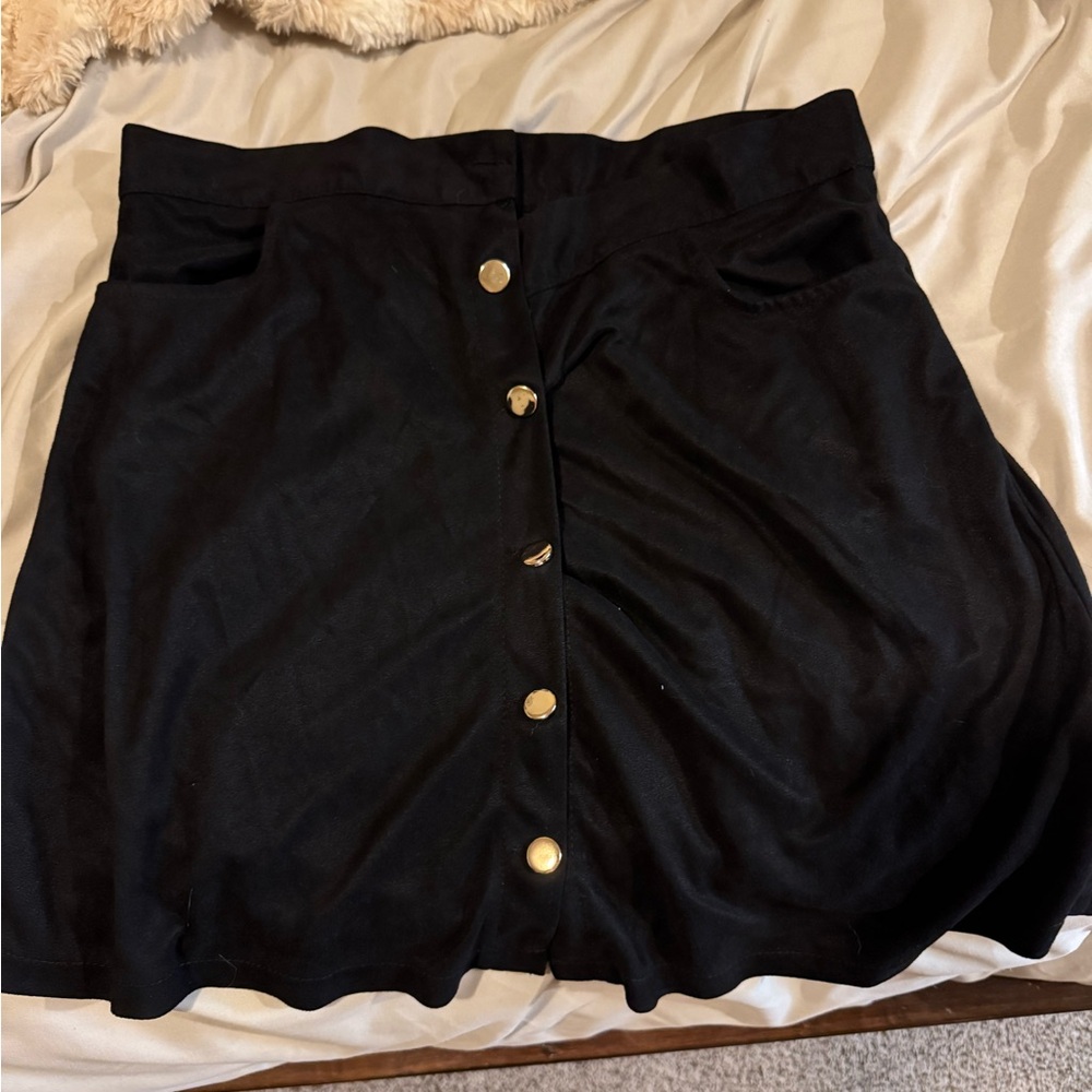 Source Unknown Black Mini Skirt with Gold Buttons